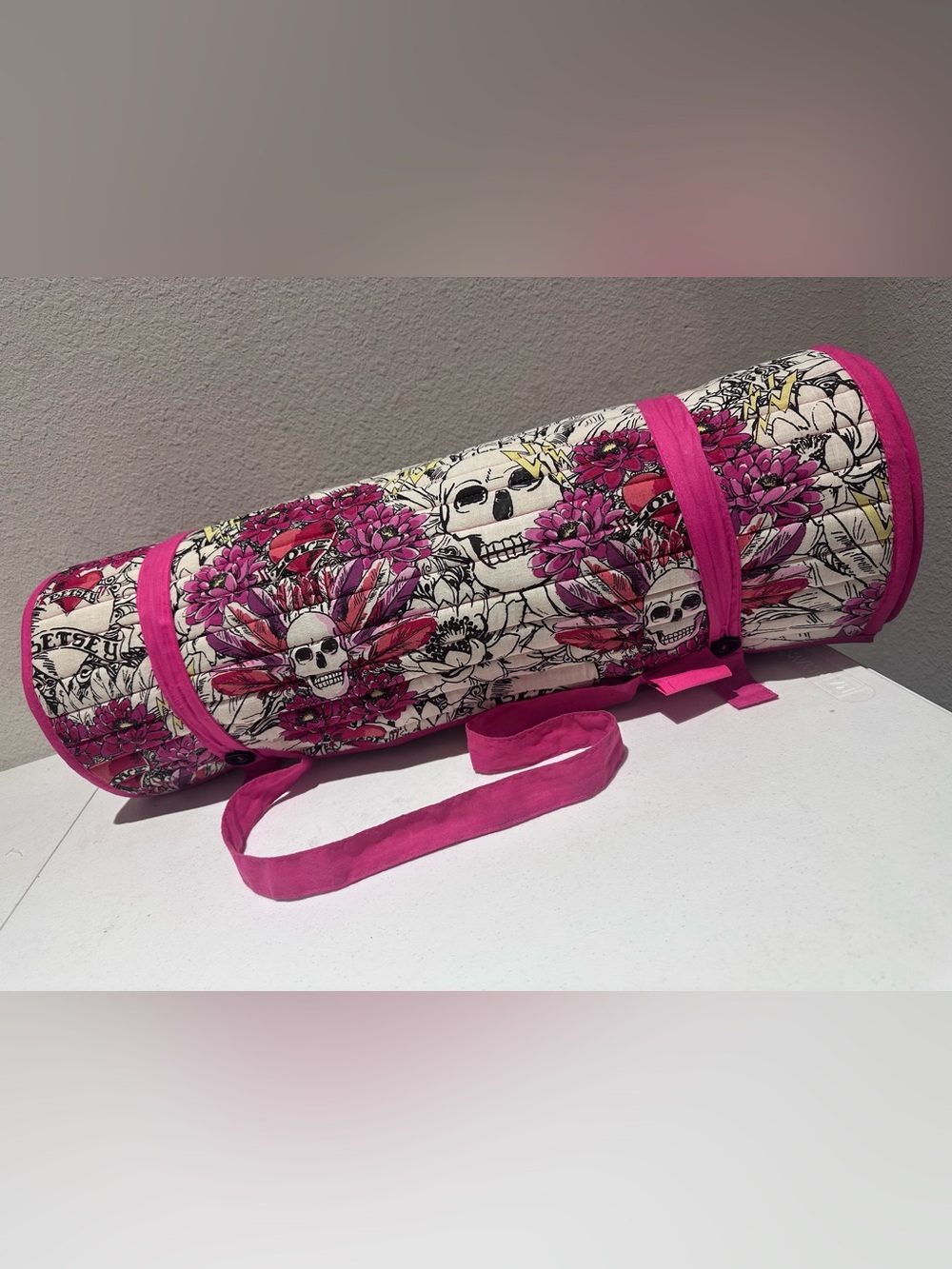 Betsey Johnson swim beach roll up padded mat w/ pillow skulls floral